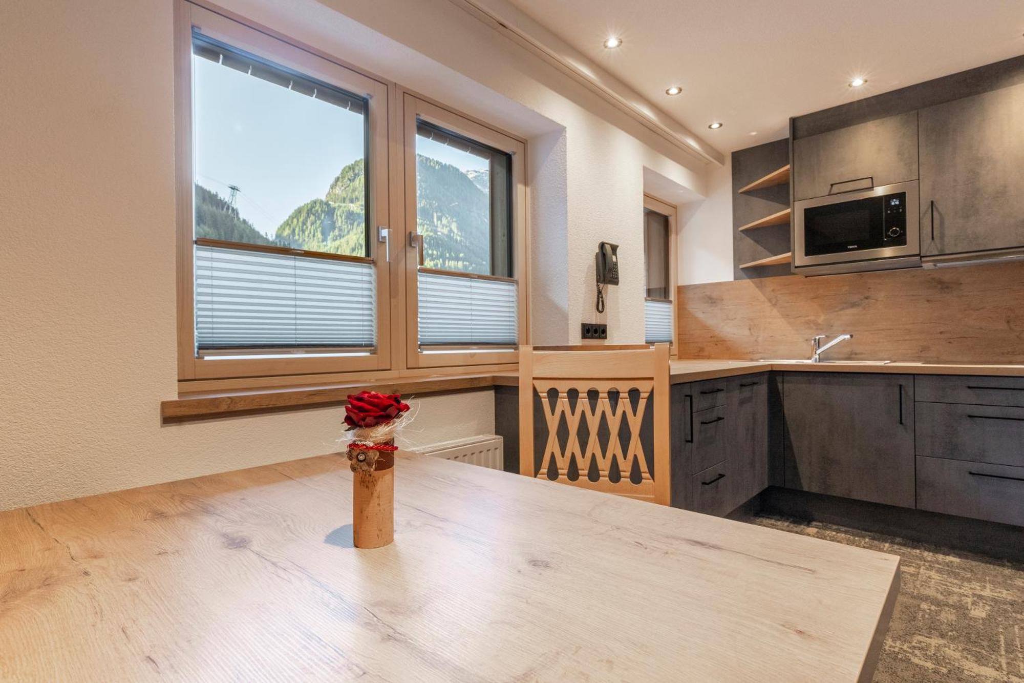 Appartements Kardona Ischgl Exterior photo