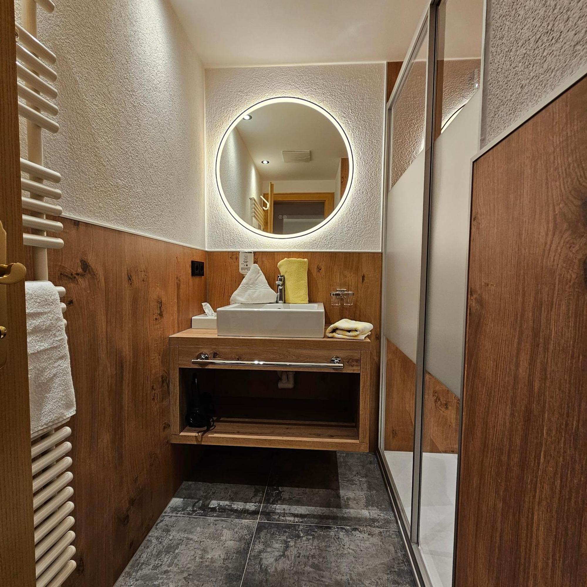 Appartements Kardona Ischgl Exterior photo